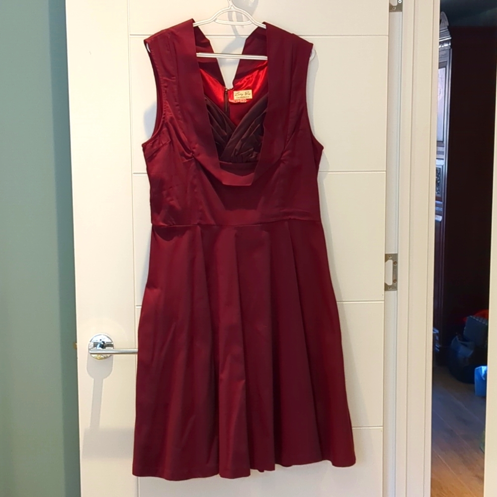 4XL (2X) Lindy Bop Fit & Flare Ruby Red Swing Dress
